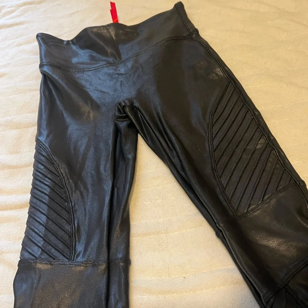 Spanx Womens Moto Ponte High Waisted Leggings Black Faux Leather XS - Picture 5 of 8